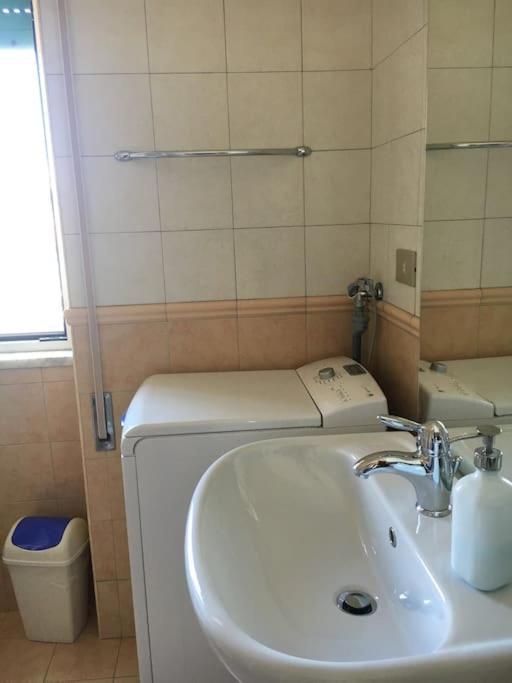 Girasole A Due Passi Dal Mare Apartman Minturno Kültér fotó